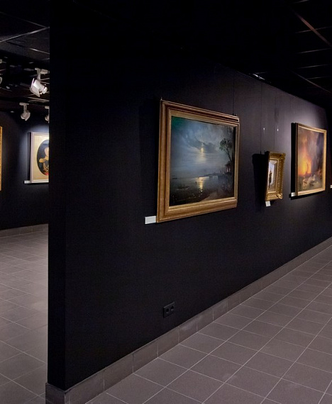 Выставка «Айвазовский и великие русские маринисты» в Музейно-выставочном комплексе Академии акварели и изящных искусств.